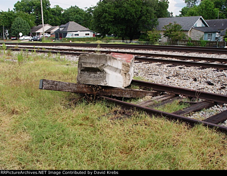 End of track.